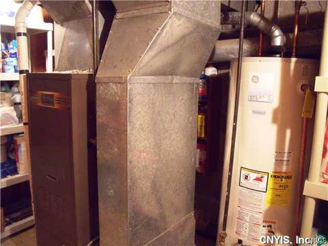 339 Stanton Dr, Syracuse, NY 13214 photo 21