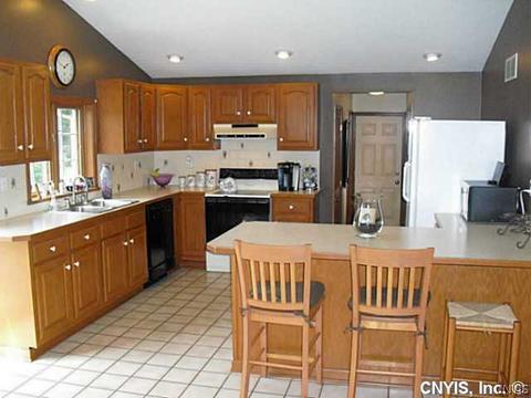 5446 Lake Rd, Tully, NY 13159 photo 4