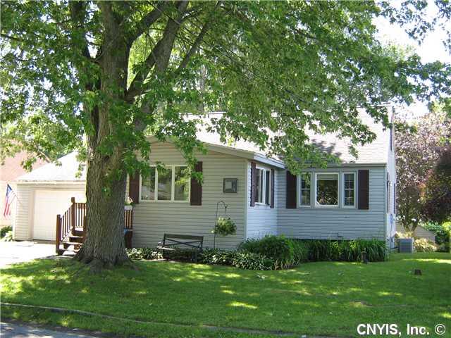 3 Appleridge St, Baldwinsville, NY 13027 photo 1