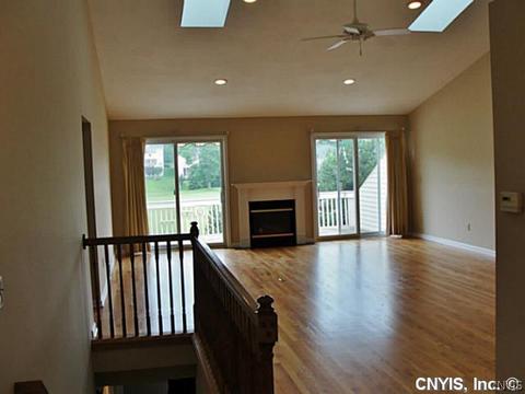5191 Pointe East Dr, Jamesville, NY 13078 photo 4
