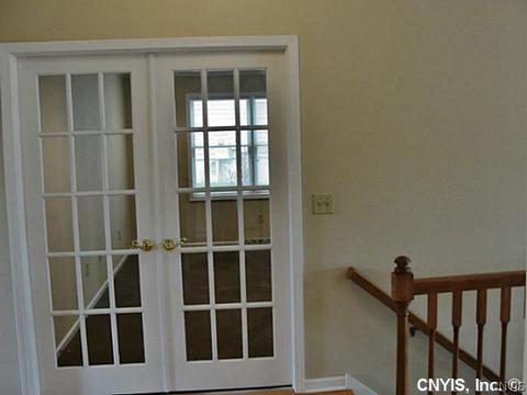 5191 Pointe East Dr, Jamesville, NY 13078 photo 8
