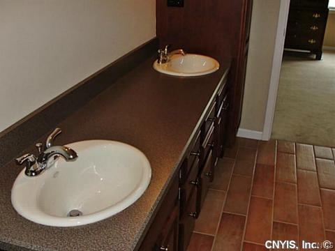 5191 Pointe East Dr, Jamesville, NY 13078 photo 12