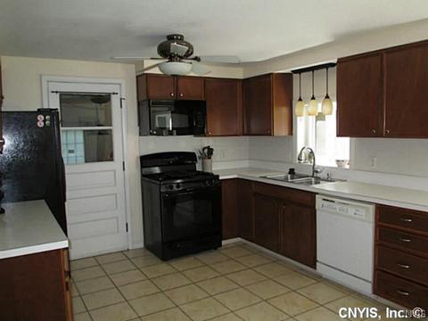 2528 E Maple Ter, Marcellus, NY 13108 photo 10