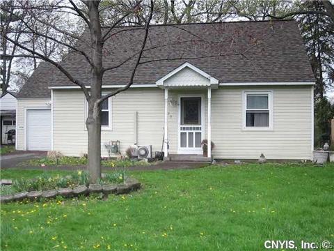 103 Brandon Rd, East Syracuse, NY 13057 photo 1