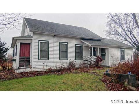6599 Badgley Rd, East Syracuse, NY 13057 photo 1