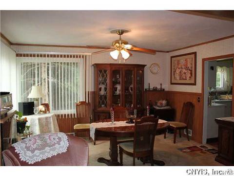 527 E Seneca Tpke, Syracuse, NY 13205 photo 3