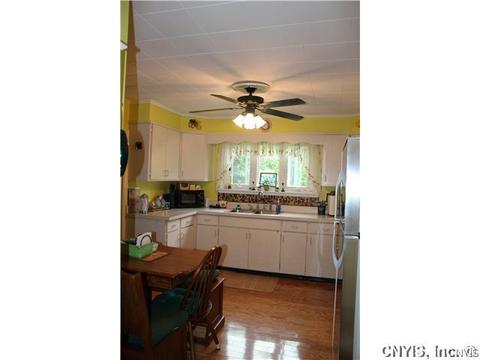 527 E Seneca Tpke, Syracuse, NY 13205 photo 6