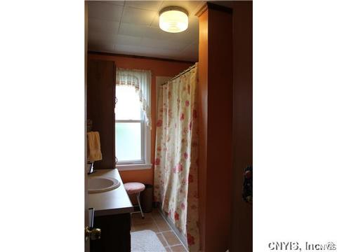 527 E Seneca Tpke, Syracuse, NY 13205 photo 14