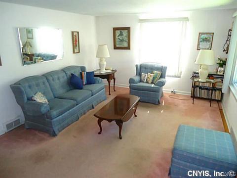 200 Harding Pl, Syracuse, NY 13205 photo 2