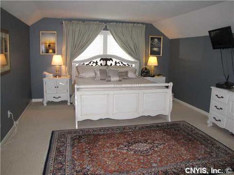 6646 Hazelnut Cir, East Syracuse, NY 13057 photo 15