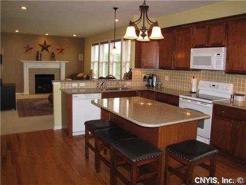 6646 Hazelnut Cir, East Syracuse, NY 13057 photo 22