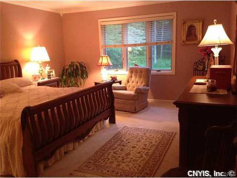 5305 Poster Ln, Fayetteville, NY 13066 photo 6
