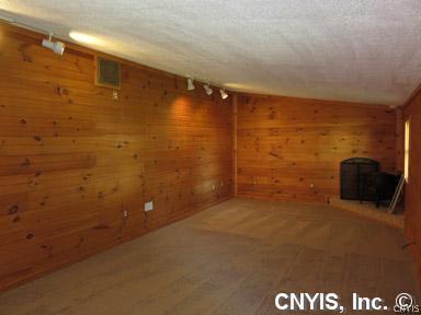 217 Maple Dr, Oneida, NY 13421 photo 11
