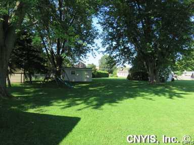 217 Maple Dr, Oneida, NY 13421 photo 12