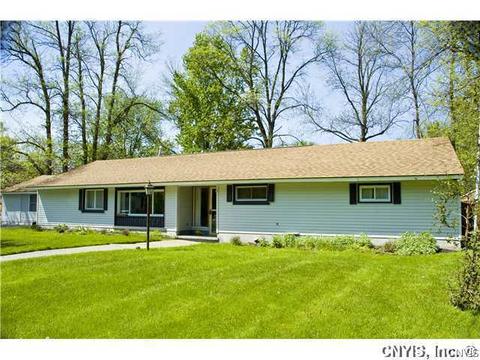 6601 Rutger Rd, East Syracuse, NY 13057 photo 1