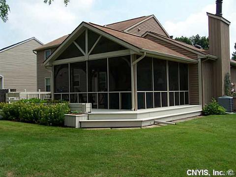8191 Constable Dr, Liverpool, NY 13090 photo 23