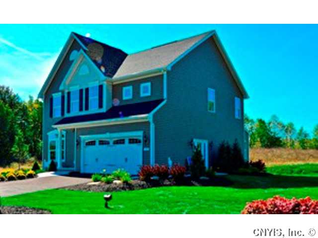 2147 Mercer St, Baldwinsville, NY 13027 photo 1