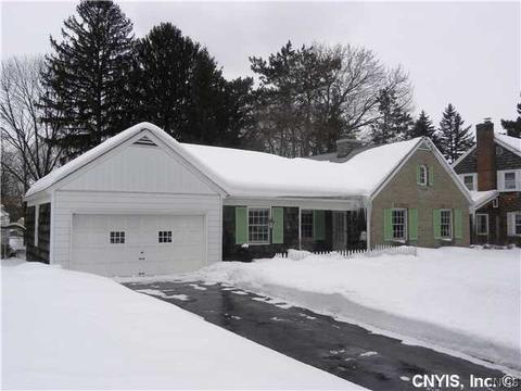 7 Ely Dr, Fayetteville, NY 13066 photo 2
