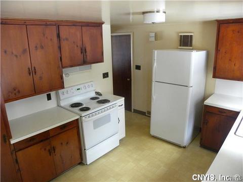 7 Ely Dr, Fayetteville, NY 13066 photo 6