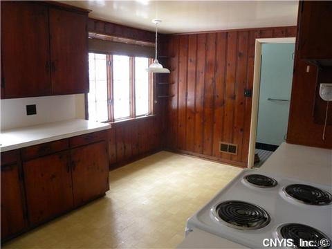 7 Ely Dr, Fayetteville, NY 13066 photo 8