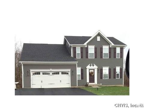 8503 Mcnamara Dr, Clay, NY 13041 photo 1