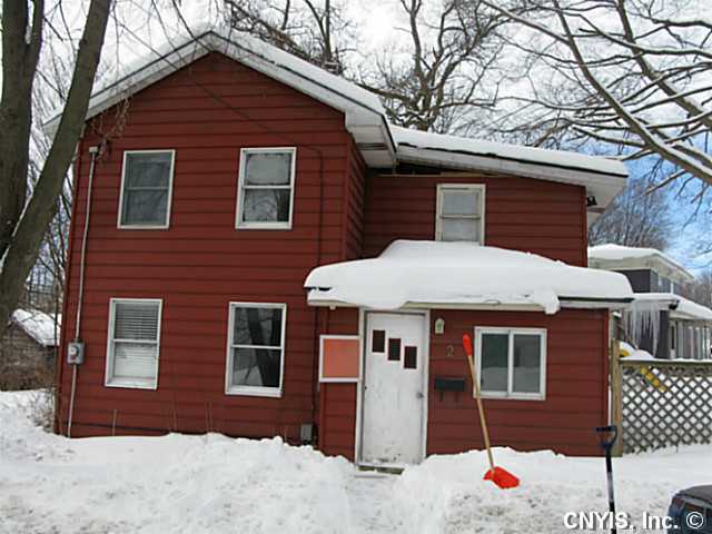 2 Wood St, Baldwinsville, NY 13027 photo 1