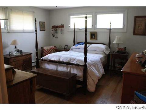 200 Oakmont Dr, Syracuse, NY 13214 photo 7