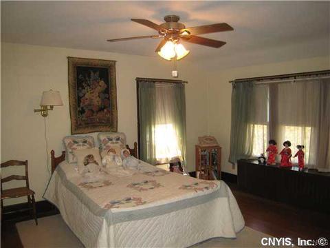 114 Brampton Rd, Syracuse, NY 13205 photo 16
