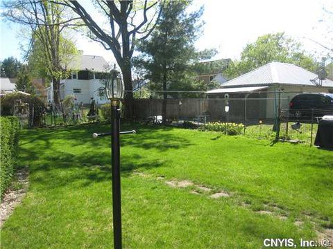 114 Brampton Rd, Syracuse, NY 13205 photo 21