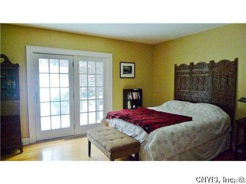 208 Dewitt Rd, Syracuse, NY 13214 photo 10