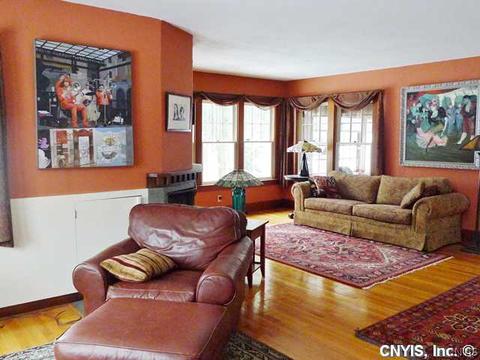 208 Dewitt Rd, Syracuse, NY 13214 photo 2