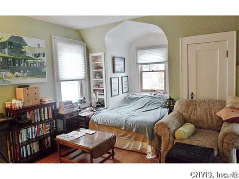 208 Dewitt Rd, Syracuse, NY 13214 photo 18