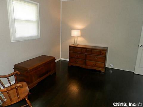 51 Grover St, East Syracuse, NY 13057 photo 13