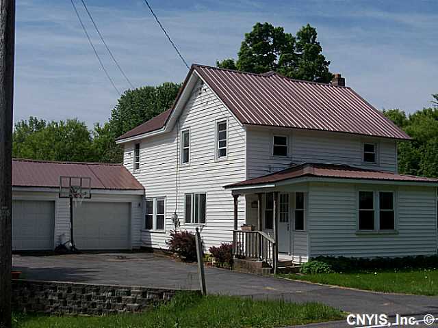 516 Lamson Rd, Baldwinsville, NY 13027 photo 1