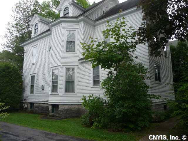 514 Main St, Oneida-inside, NY 13421 photo 3
