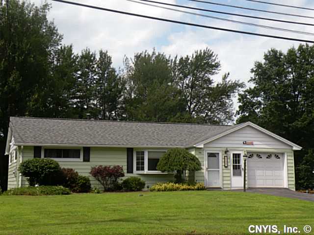 5447 Bear Rd, Syracuse, NY 13212 photo 1