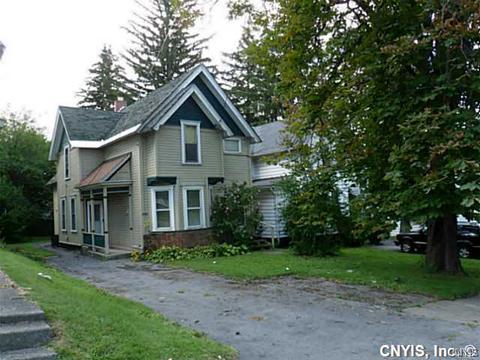 1029 Danforth St, Syracuse, NY 13208 photo 4
