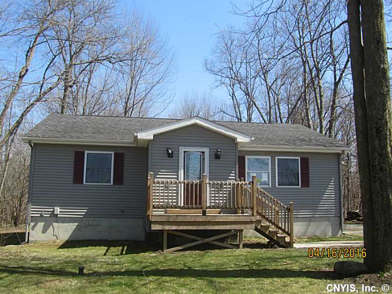8816 E Mud Lake Rd, Baldwinsville, NY 13027 photo 1