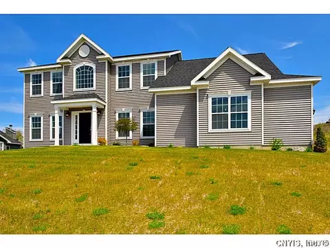 5010 Derringer Dr, Jamesville, NY 13078 photo 1