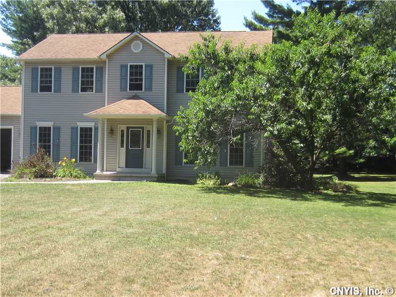 7557 River Rd, Baldwinsville, NY 13027 photo 1