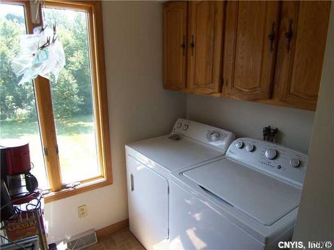 4052 The Trl, Oneida, NY 13421 photo 12