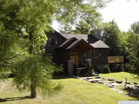 40 Sky Hl, Windham, NY 12496 photo 2