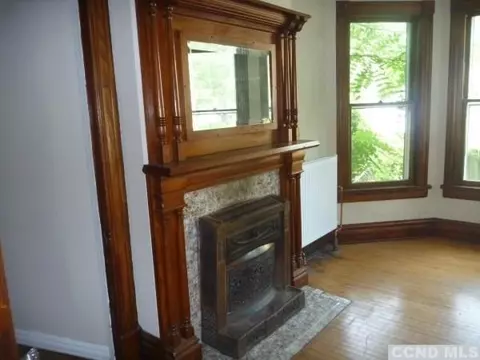 101 Broad St, Catskill, NY 12414 photo 9