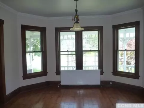 101 Broad St, Catskill, NY 12414 photo 8