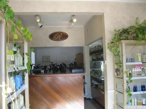 86 Broad St, Kinderhook, NY 12106 photo 2