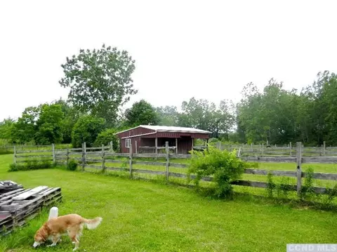 313 Maple Ln, Valatie, NY 12184 photo 3