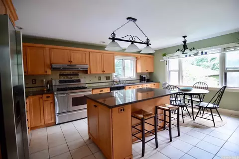 21 Dwight St, Poughkeepsie, NY 12590 photo 18
