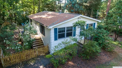 136 Lake Shore Dr, Copake, NY 12516 photo 1