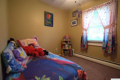 7 Kent Rd, Red Hook, NY 12571 photo 10
