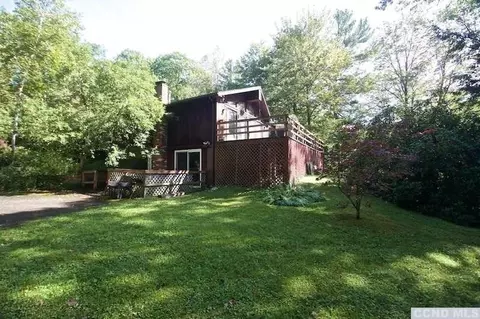 104 E Hill Rd, Austerlitz, NY 12017 photo 1